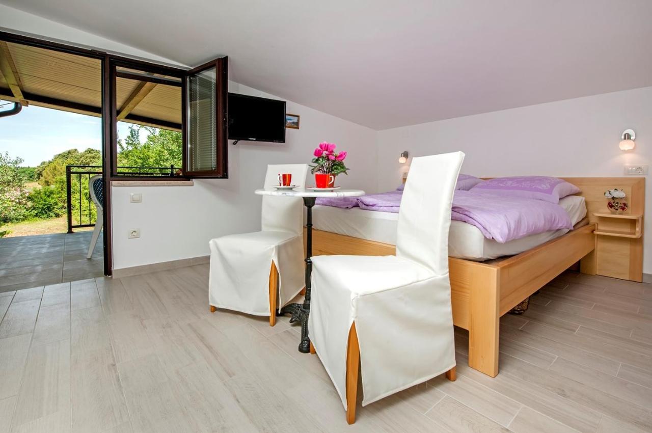 Keser Apartments Rovinj Exterior foto