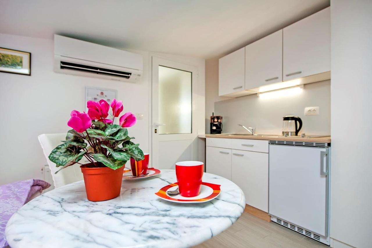 Keser Apartments Rovinj Exterior foto