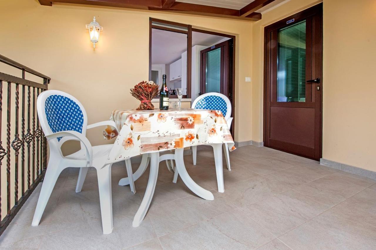 Keser Apartments Rovinj Exterior foto